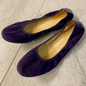 Purple suede Nine West flats